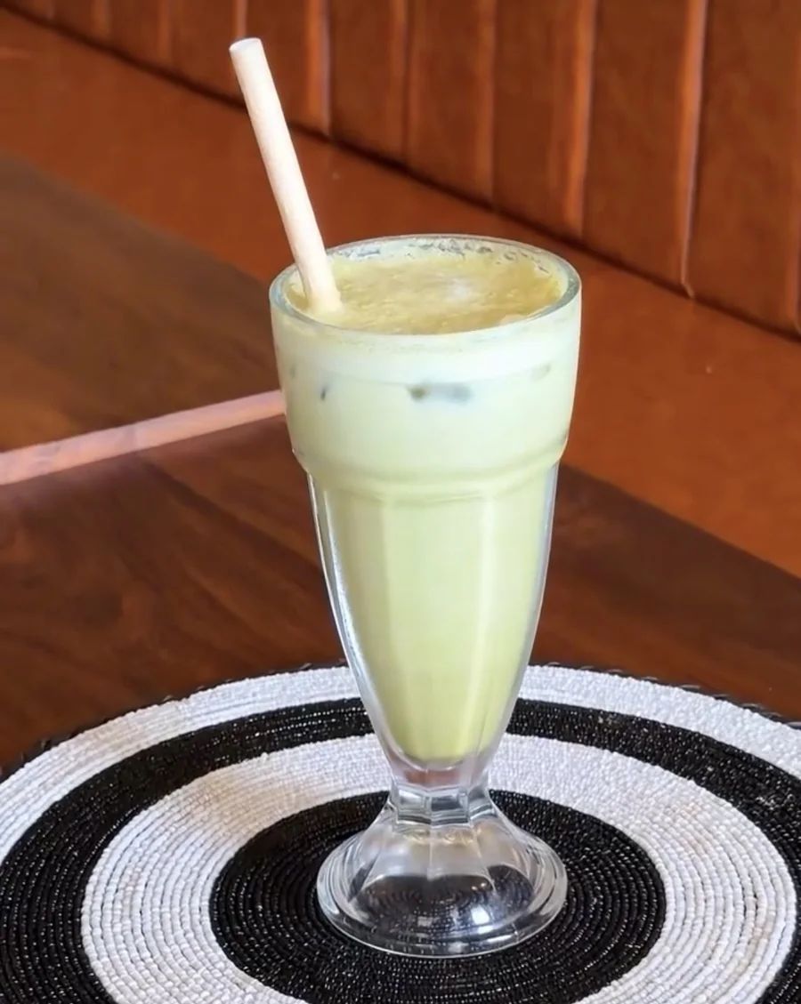 A fresh green smoothie at Coffee Culture